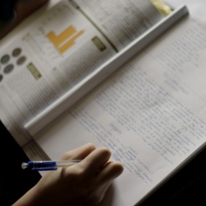 StudyとLearnの違いと使い分け・正しい使い方