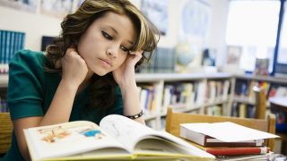 「英文法が出来ない」という人への重要なアドバイス！まずは中学校レベルの英文法から始める事